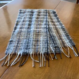 Victoire  Mathieu  scarf